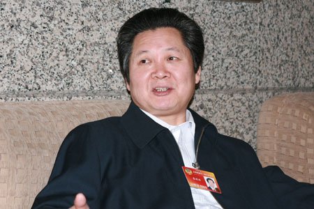 娄源功委员:中央财政应多支持省部地方高校