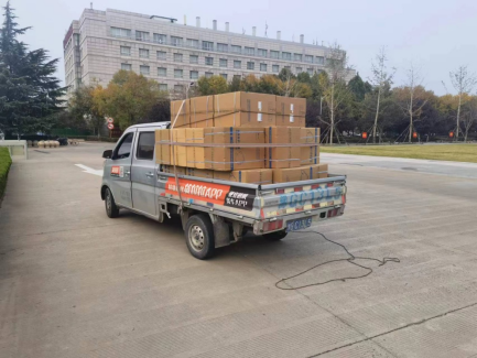 同心抗疫 向光而行——校工会组织采买N95防疫口罩助力校园防疫一线