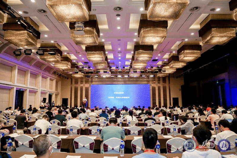 第十四届全国X射线衍射与新材料学术大会暨国际衍射数据中心（ICDD）研讨会在我校举办