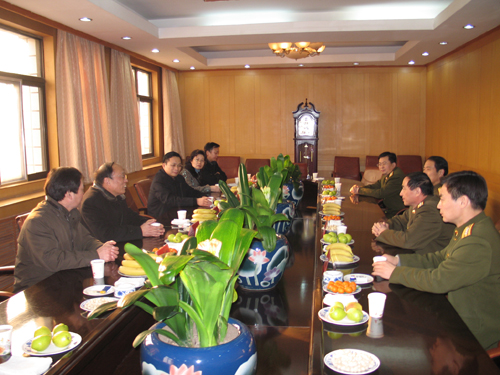 人民武装部(保卫处)等相关负责人先后前往驻汴的95900部队,71320部队